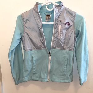 “The North Face” pullover jacket